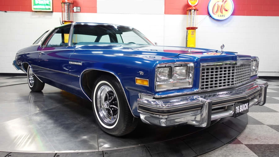 1976 Buick LeSabre - Image 17 of 31
