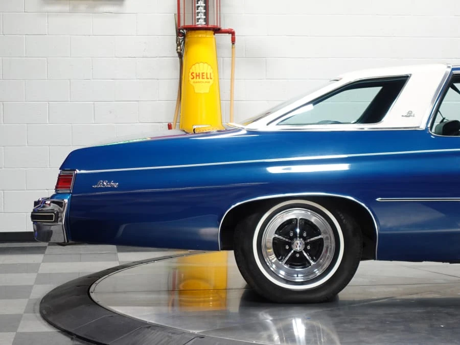 1976 Buick LeSabre - Image 19 of 31