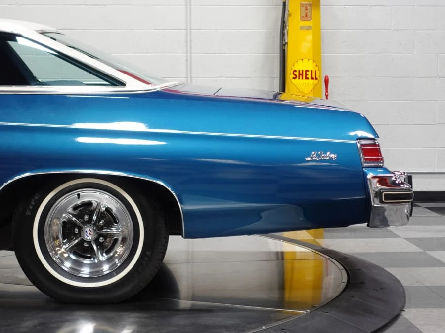 1976 Buick LeSabre - Image 24 of 31