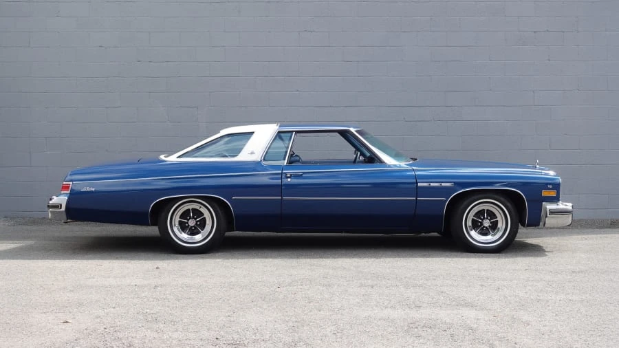 1976 Buick LeSabre - Image 2 of 31