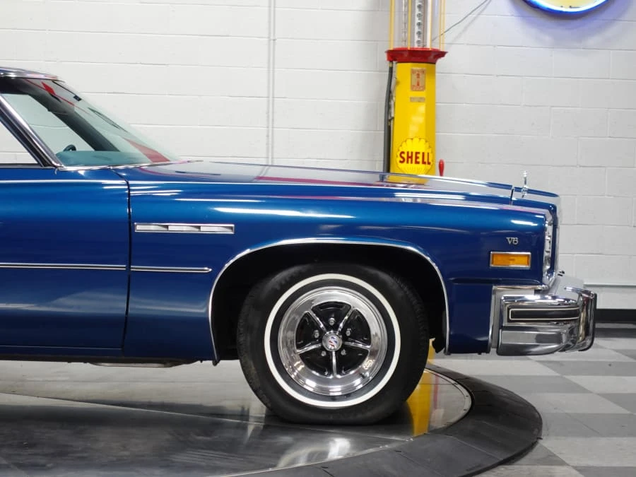 1976 Buick LeSabre - Image 25 of 31
