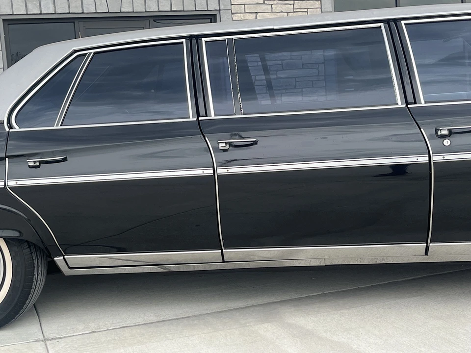 1976 Buick LeSabre - Image 29 of 31