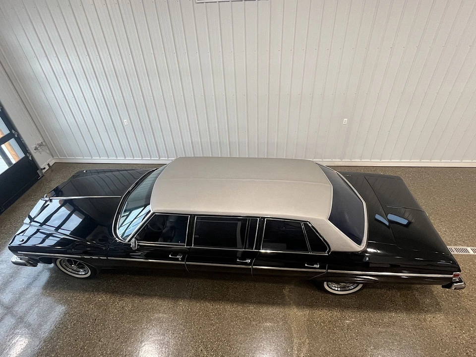1976 Buick LeSabre - Image 21 of 31