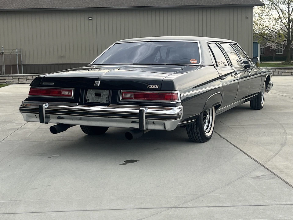 1976 Buick LeSabre - Image 12 of 31