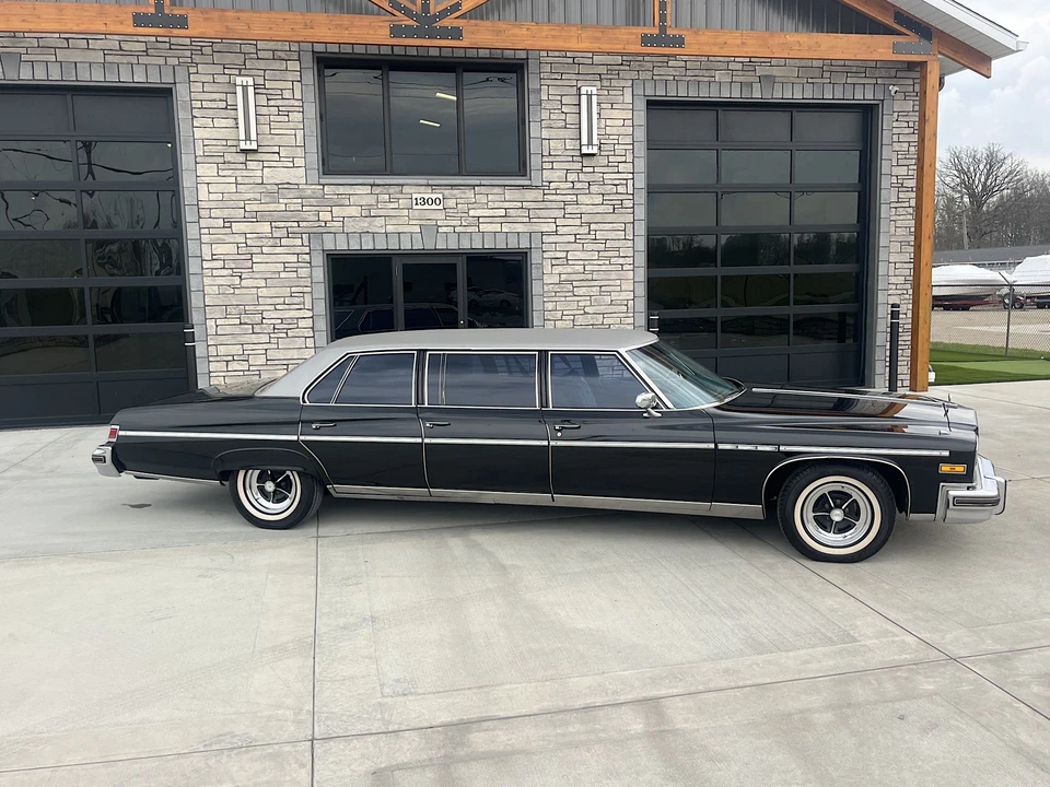 1976 Buick LeSabre - Image 20 of 31