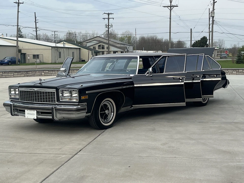 1976 Buick LeSabre - Image 19 of 31