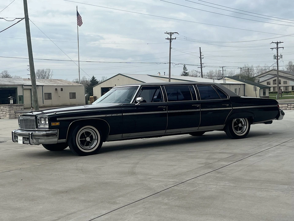 1976 Buick LeSabre - Image 15 of 31