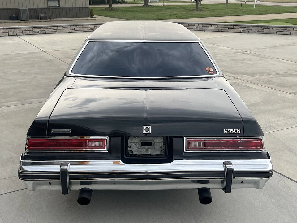 1976 Buick LeSabre - Image 11 of 31