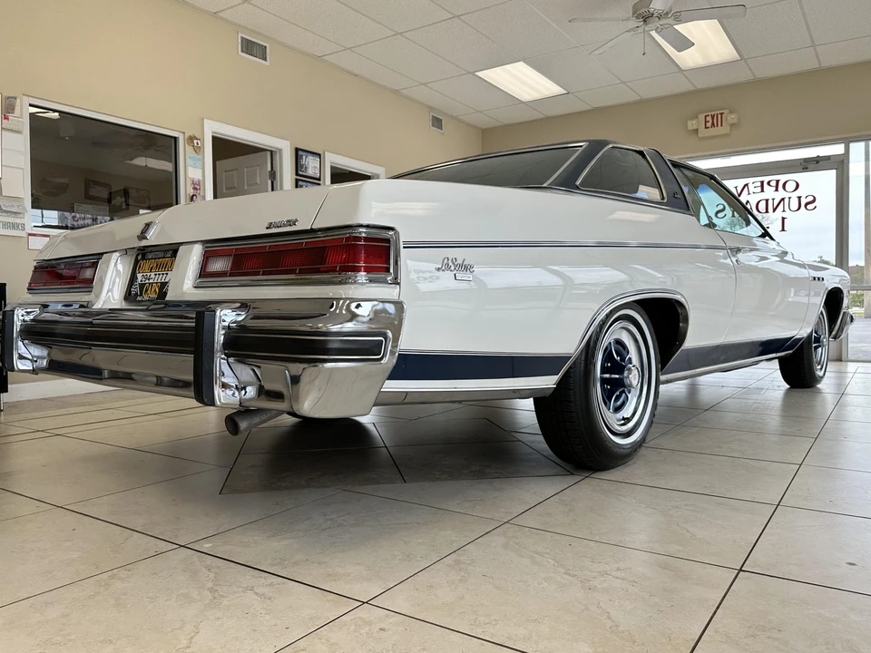 1976 Buick LeSabre - Image 8 of 31