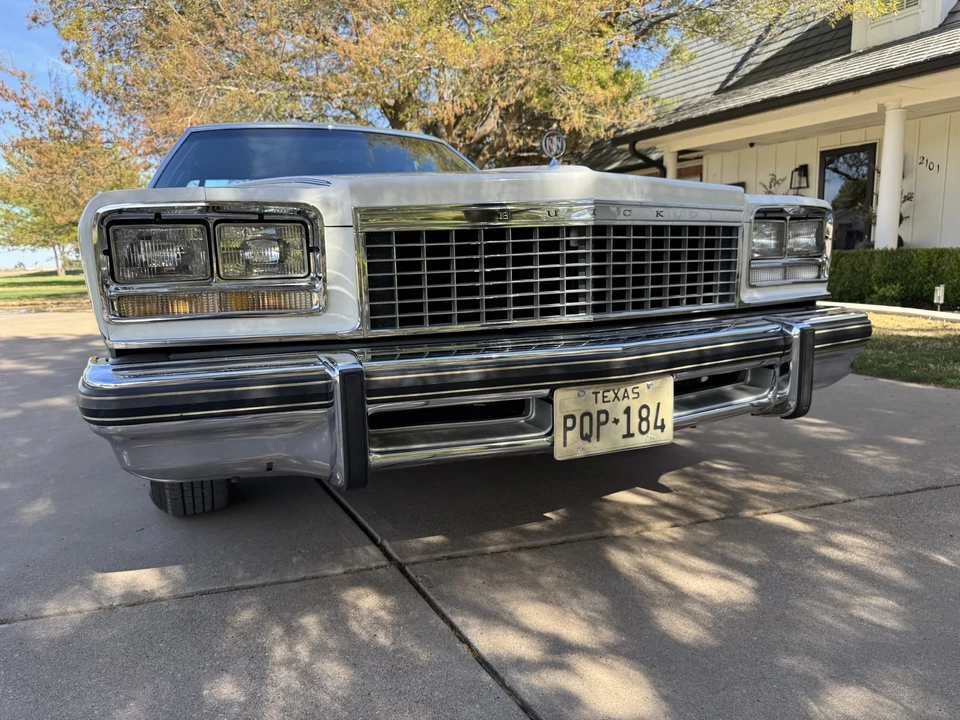 1976 Buick LeSabre - Image 31 of 31
