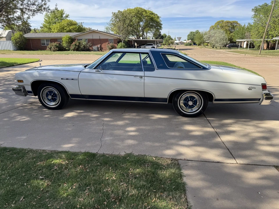 1976 Buick LeSabre - Image 20 of 31