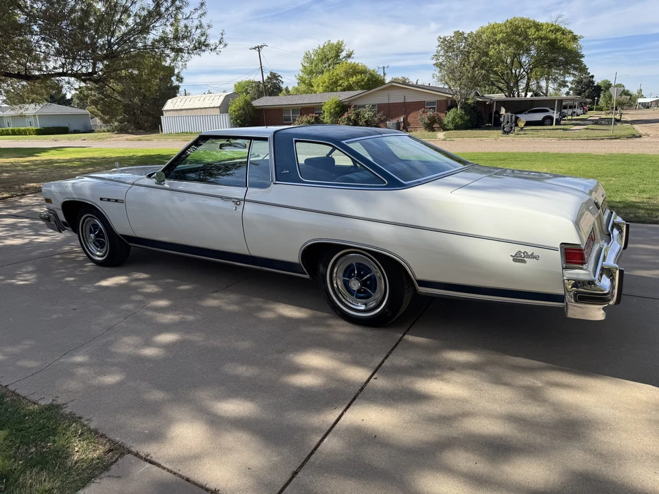 1976 Buick LeSabre - Image 19 of 31