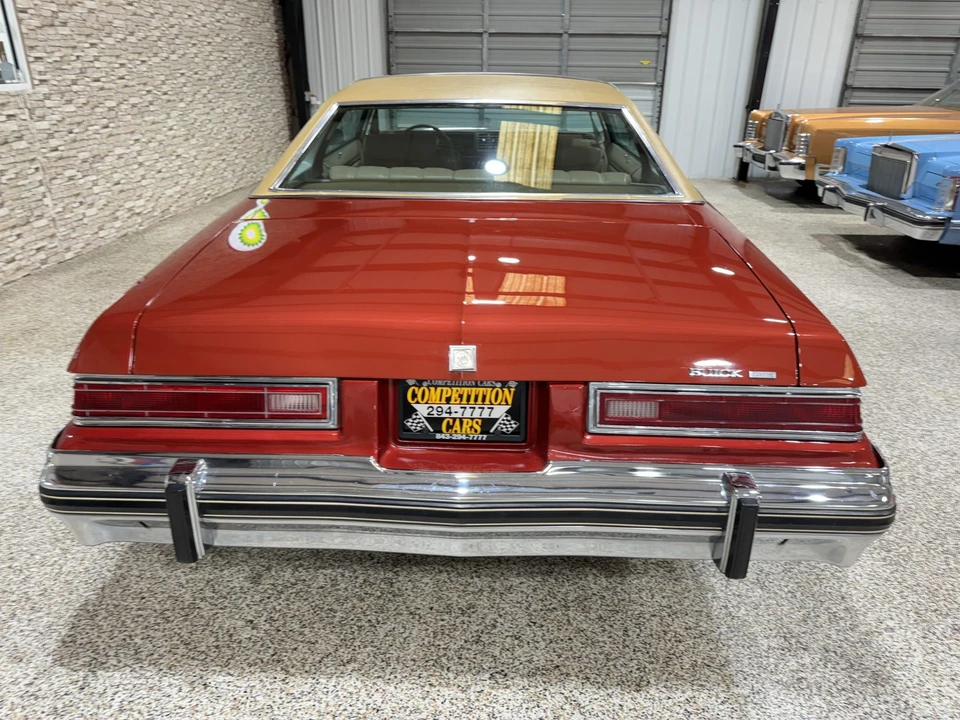 1976 Buick LeSabre - Image 11 of 31