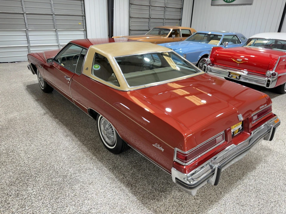 1976 Buick LeSabre - Image 14 of 31