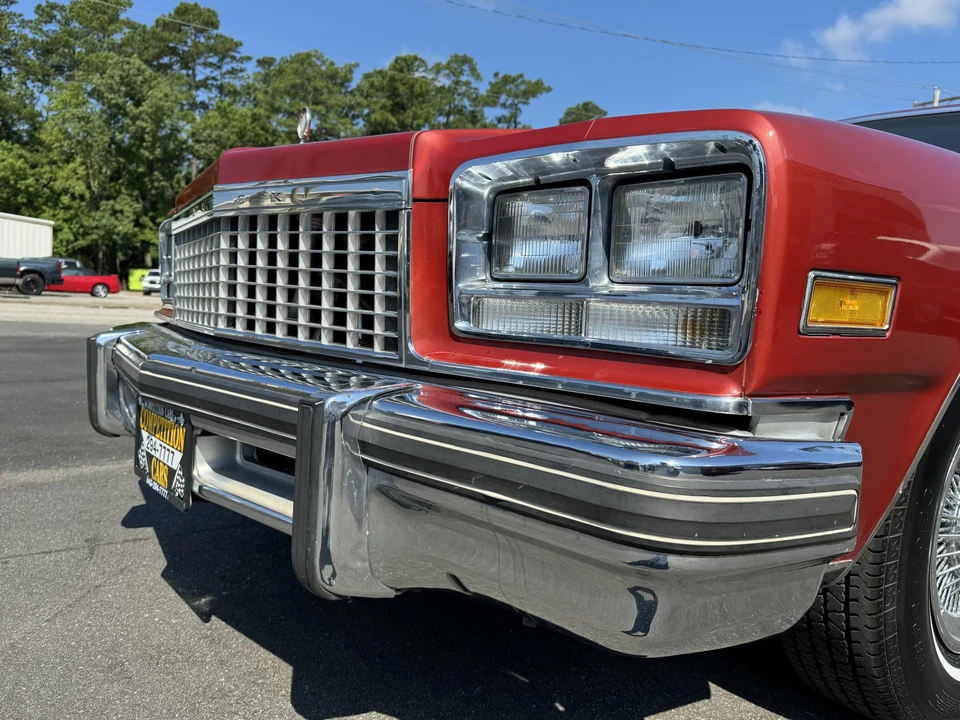 1976 Buick LeSabre - Image 25 of 31