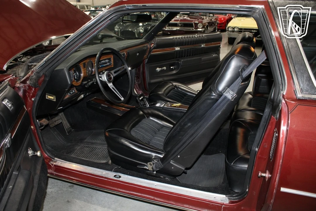 1976 Buick Regal - Image 7 of 12
