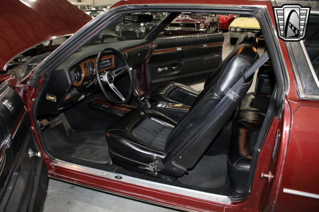 1976 Buick Regal - Image 8 of 12