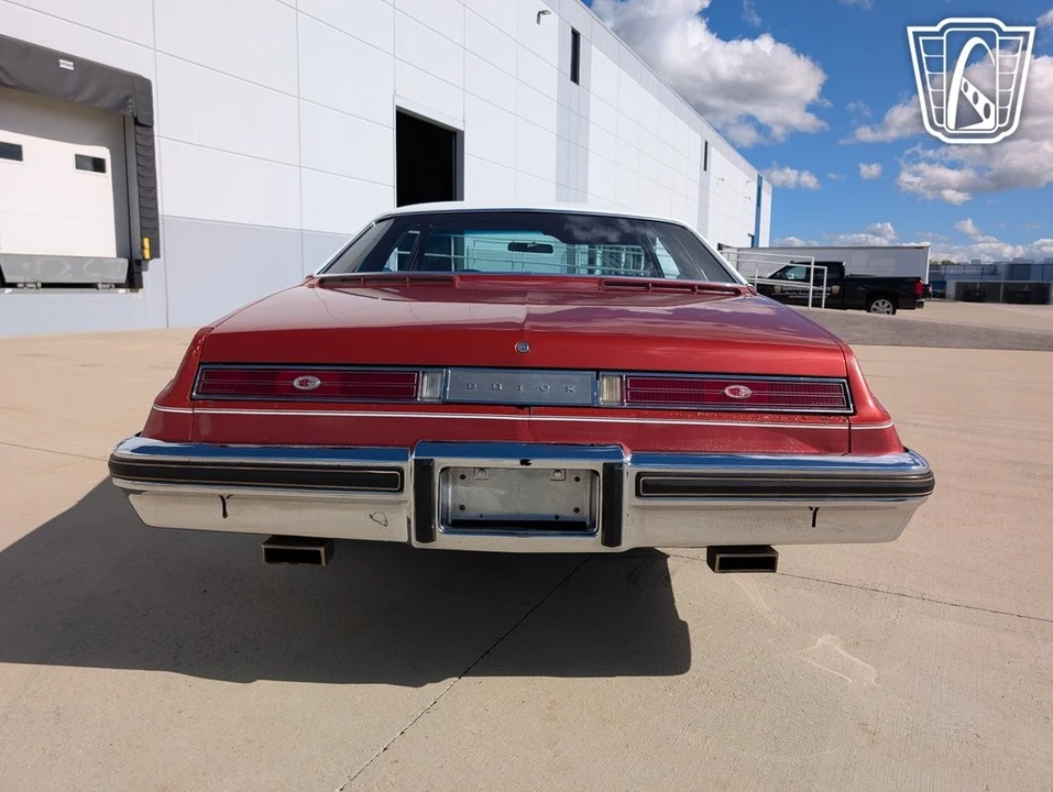 1976 Buick Riviera 4th-7th Gen - Image 13 of 31