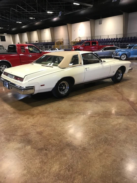 1976 Buick Riviera 4th-7th Gen - Image 21 of 21