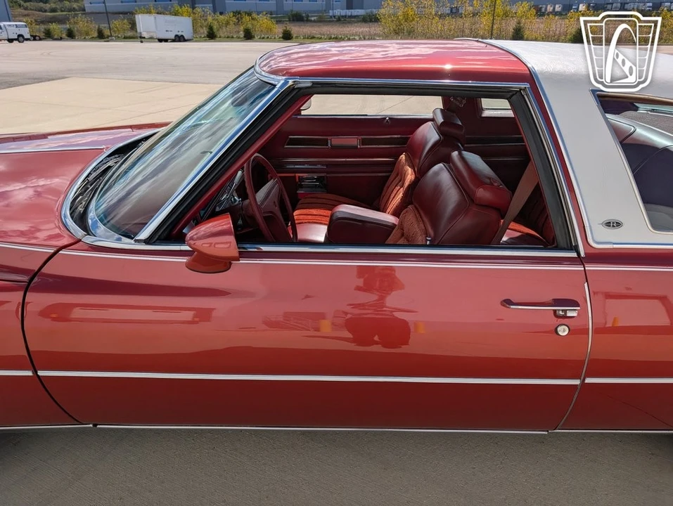 1976 Buick Riviera 4th-7th Gen - Image 30 of 31