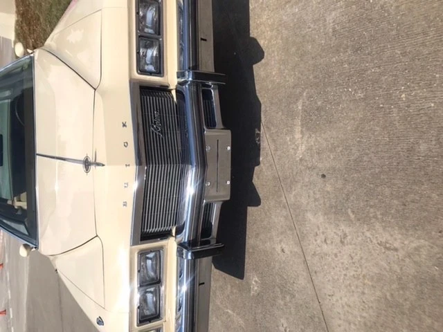 1976 Buick Riviera 4th-7th Gen - Image 17 of 21