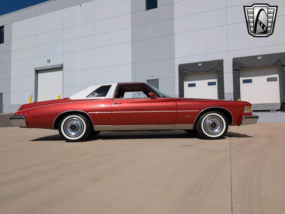 1976 Buick Riviera 4th-7th Gen - Image 9 of 12
