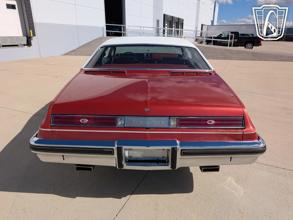 1976 Buick Riviera 4th-7th Gen - Image 13 of 21