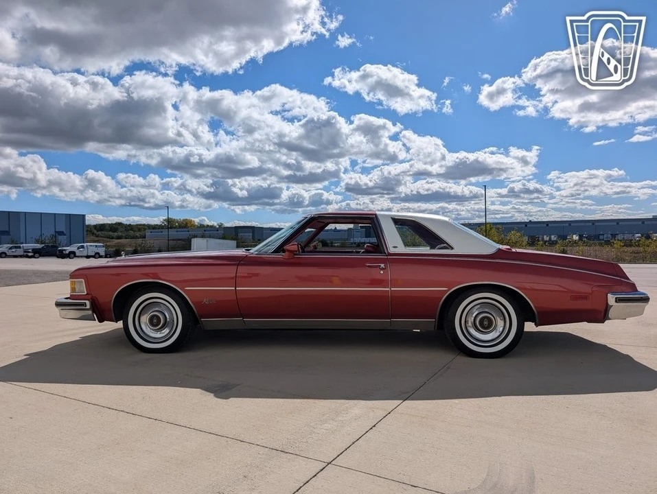 1976 Buick Riviera 4th-7th Gen - Image 8 of 21