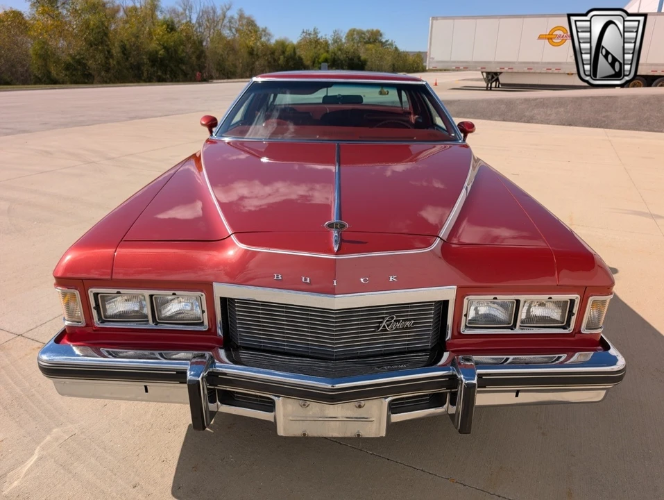 1976 Buick Riviera 4th-7th Gen - Image 11 of 12