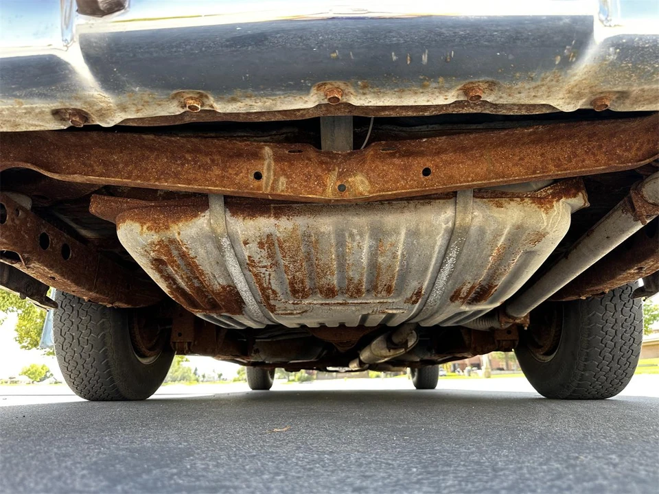 1976 Buick Riviera 4th-7th Gen - Image 31 of 31