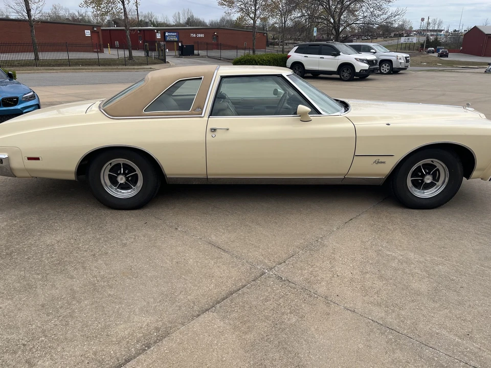 1976 Buick Riviera 4th-7th Gen - Image 12 of 31