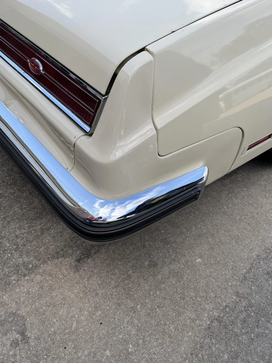 1976 Buick Riviera 4th-7th Gen - Image 25 of 31