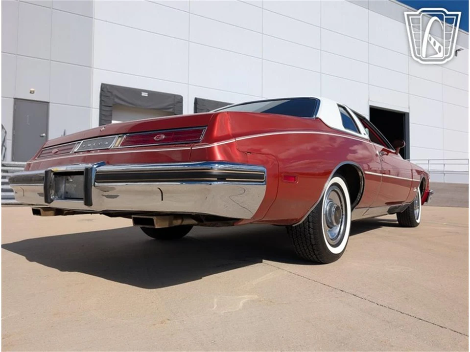 1976 Buick Riviera 4th-7th Gen - Image 16 of 31