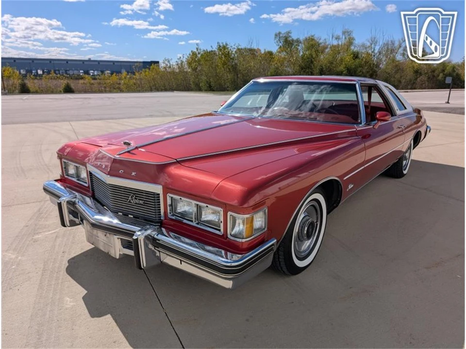 1976 Buick Riviera 4th-7th Gen - Image 2 of 31