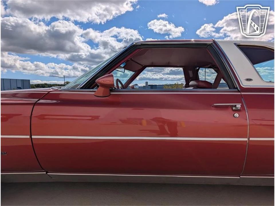 1976 Buick Riviera 4th-7th Gen - Image 30 of 31