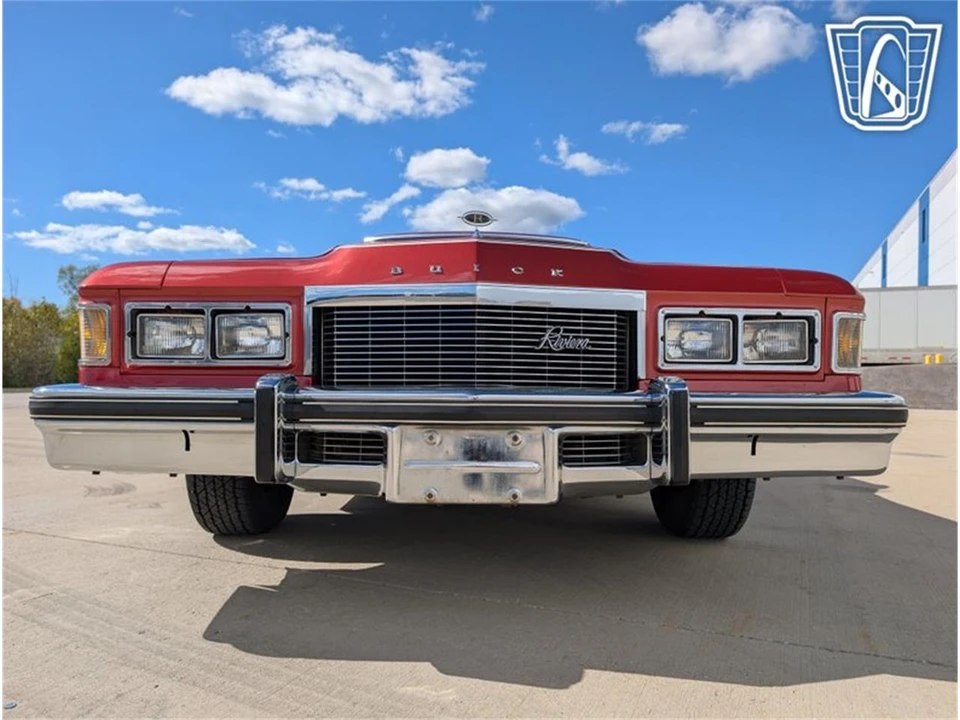 1976 Buick Riviera 4th-7th Gen - Image 25 of 31
