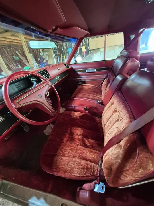 1976 Buick Riviera 4th-7th Gen - Image 6 of 10