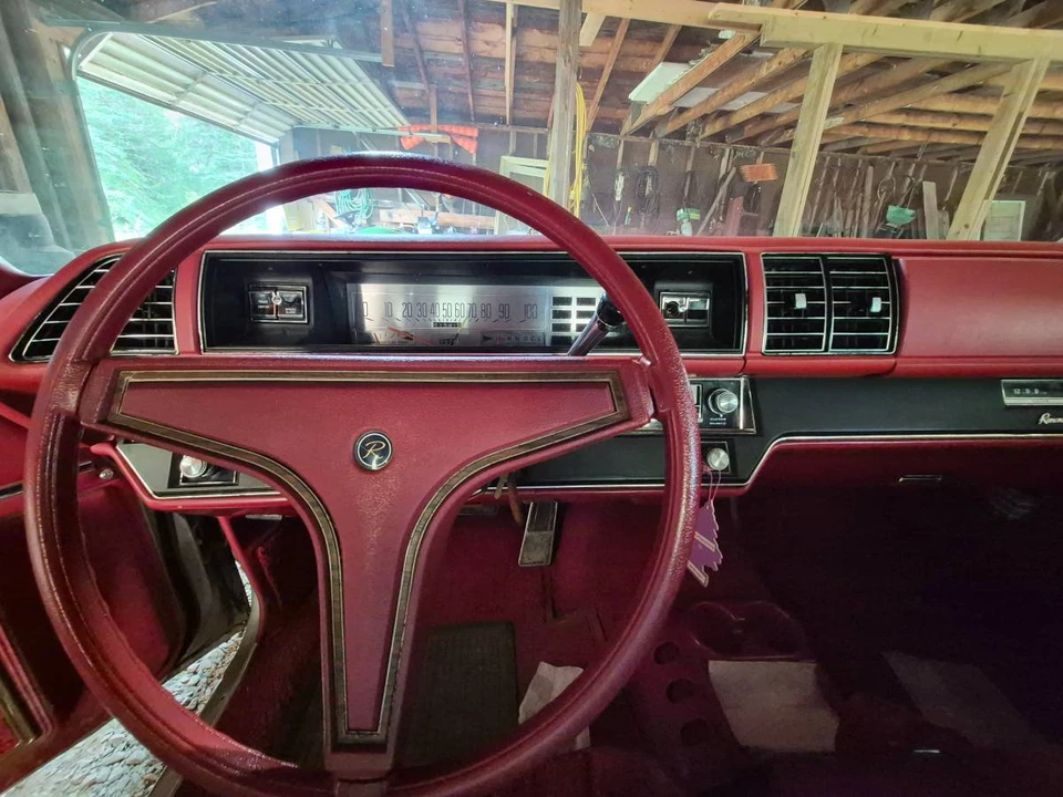 1976 Buick Riviera 4th-7th Gen - Image 4 of 10