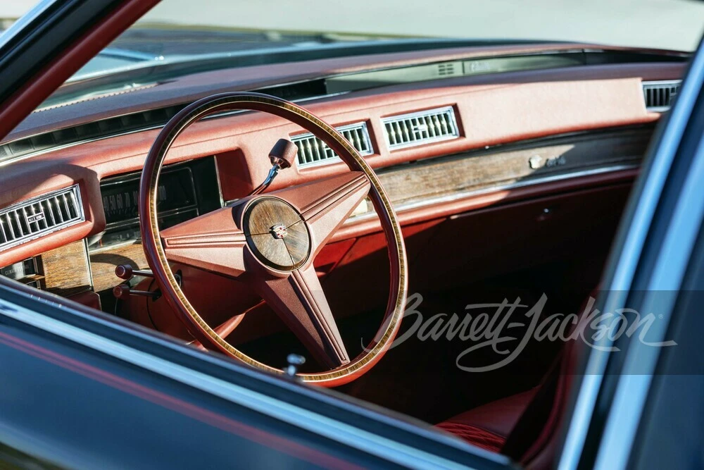 1976 Cadillac DeVille 4th Gen - Image 27 of 31