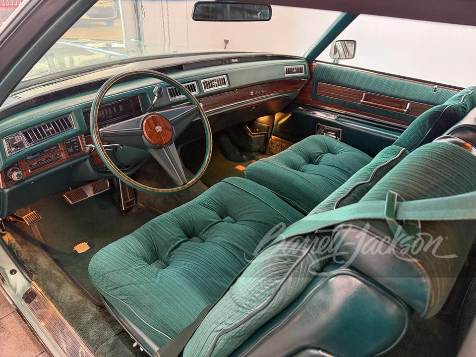 1976 Cadillac DeVille 4th Gen - Image 4 of 31