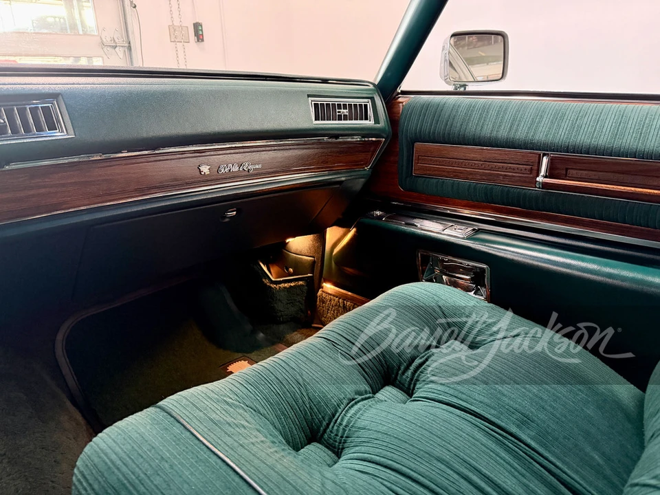 1976 Cadillac DeVille 4th Gen - Image 9 of 31