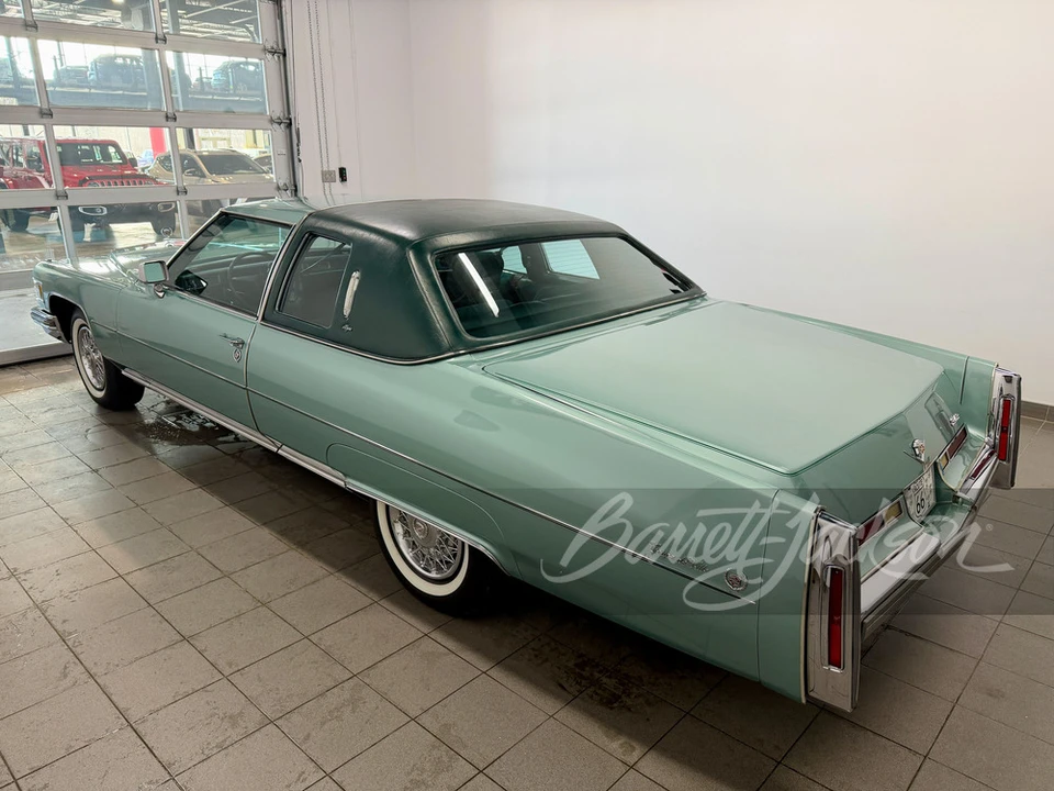 1976 Cadillac DeVille 4th Gen - Image 16 of 31