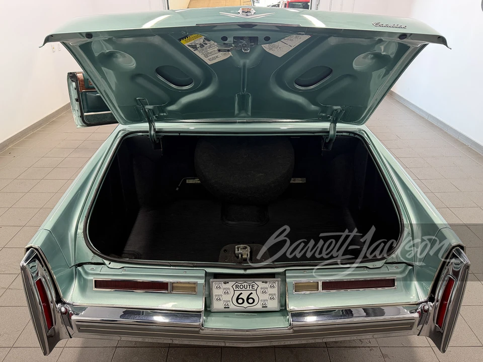 1976 Cadillac DeVille 4th Gen - Image 18 of 31