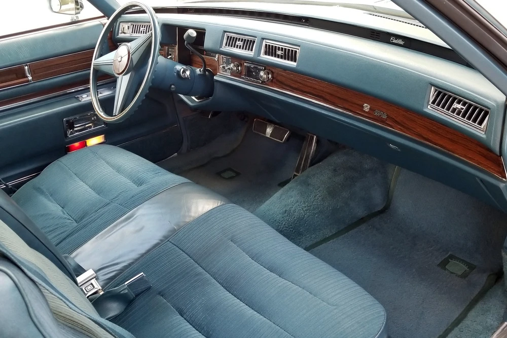 1976 Cadillac DeVille 4th Gen - Image 5 of 11