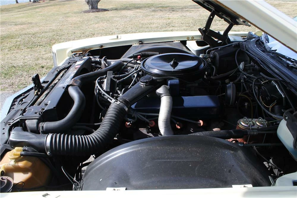1976 Cadillac Eldorado 9th Gen - Image 3 of 5