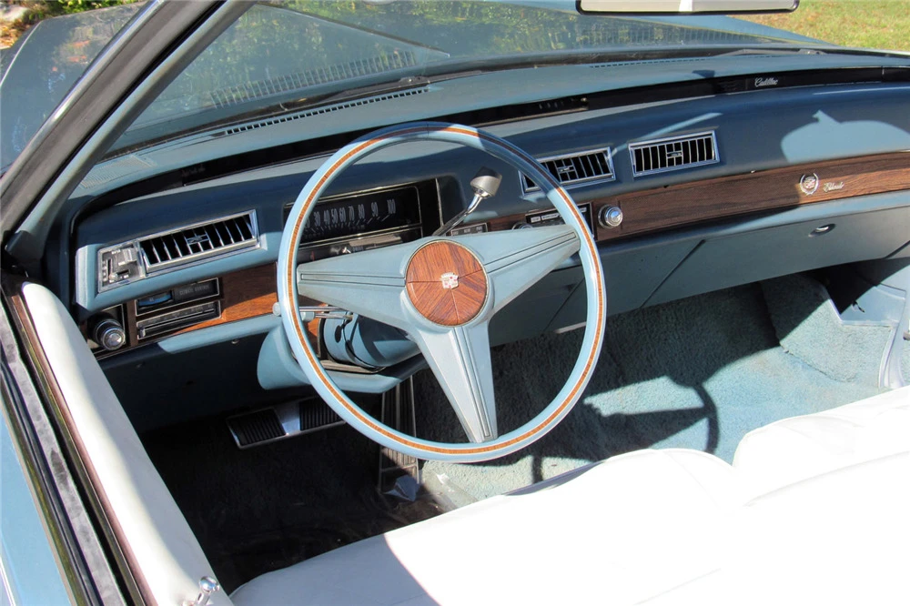 1976 Cadillac Eldorado 9th Gen - Image 4 of 9