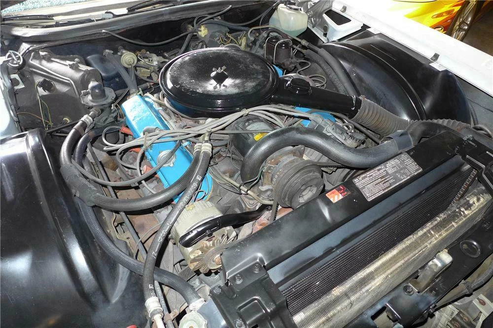 1976 Cadillac Eldorado 9th Gen - Image 3 of 4