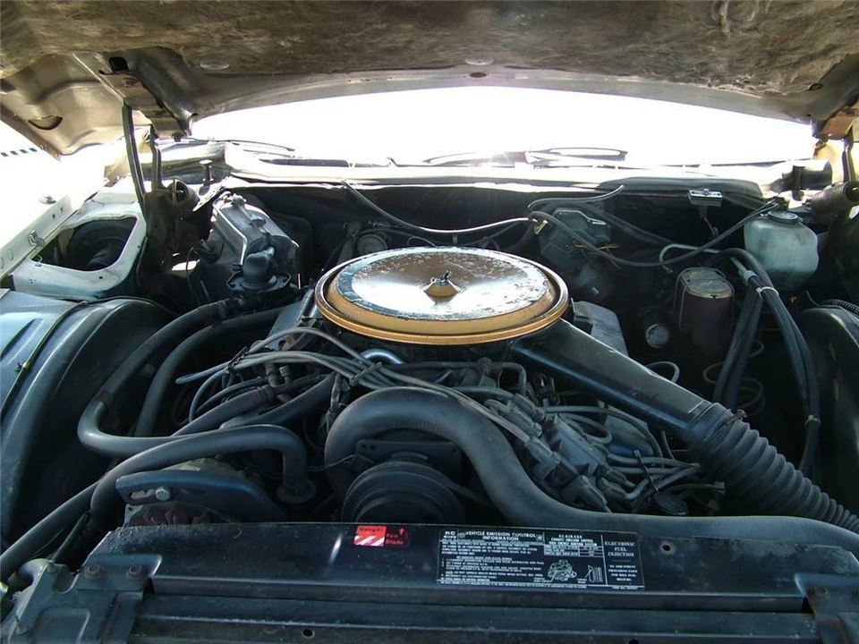 1976 Cadillac Eldorado 9th Gen - Image 3 of 4