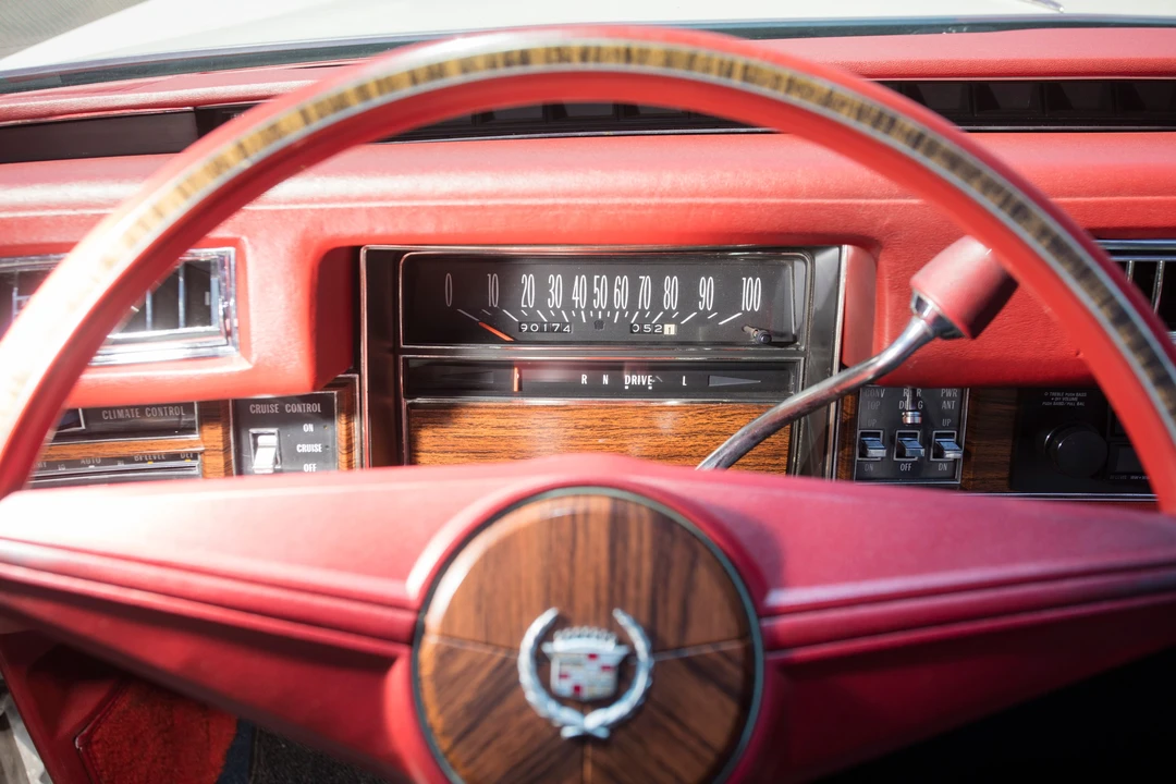 1976 Cadillac Eldorado 9th Gen - Image 19 of 31