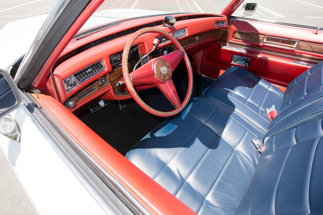 1976 Cadillac Eldorado 9th Gen - Image 25 of 31